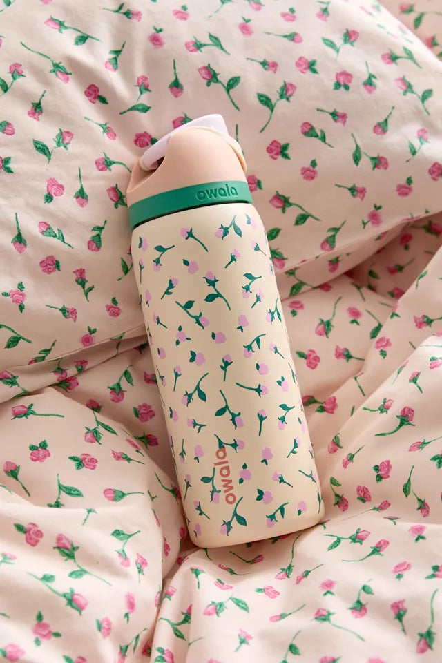 Owala UO Exclusive 32oz FreeSip Bow Water Bottle - Tea Time