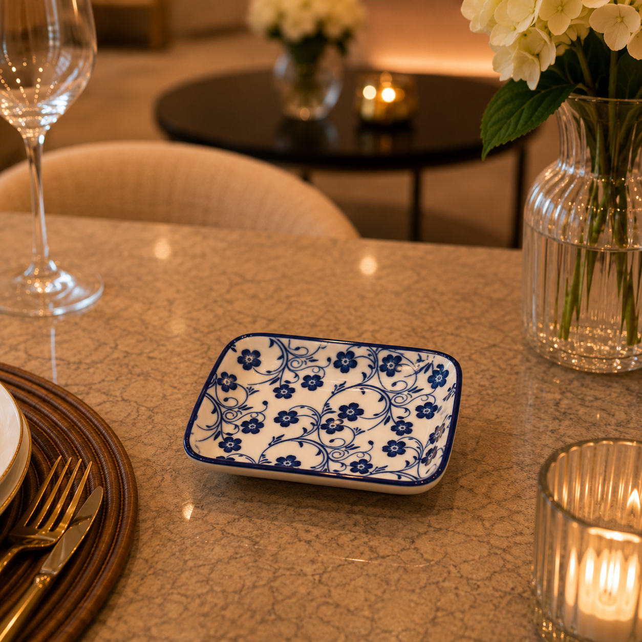 Danny Home Blue Flower 3.75-Inch Ceramic Rectangular Dish