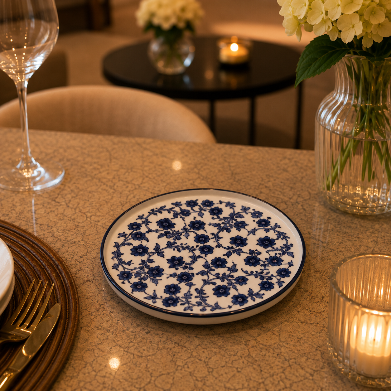 Danny Home Blue Flower 5.9-Inch Ceramic Round Plate