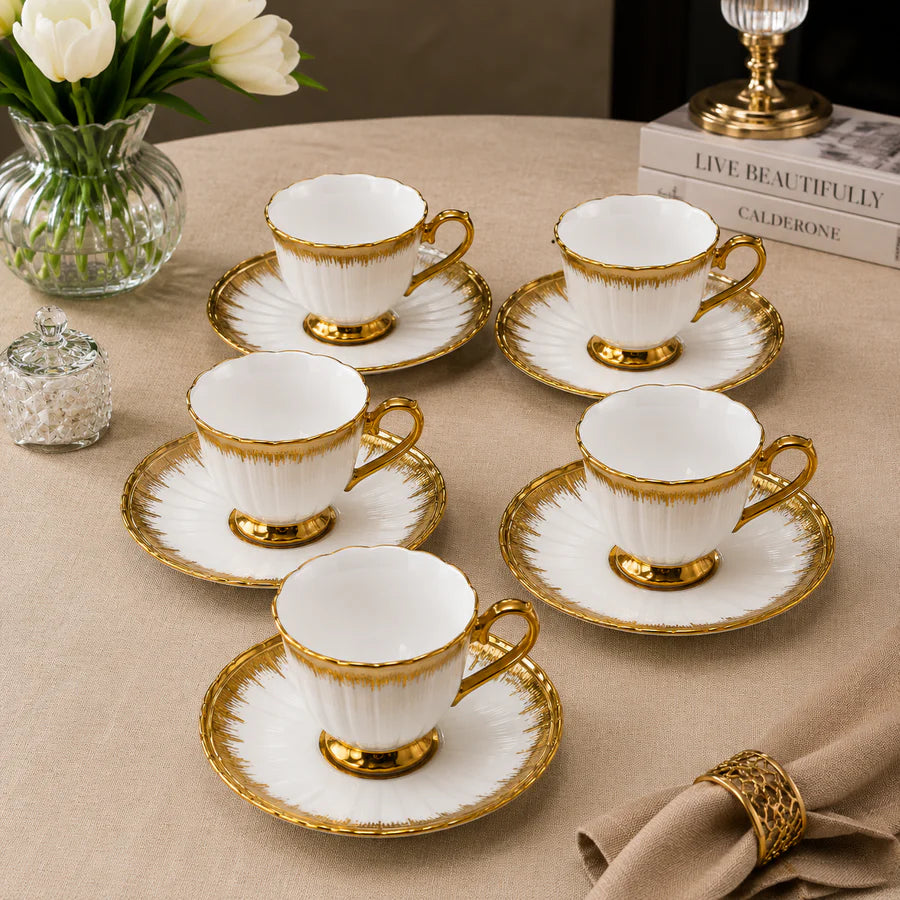 Brilliant Gold Rim Tea Cup & Saucer Set – 6 Pcs
