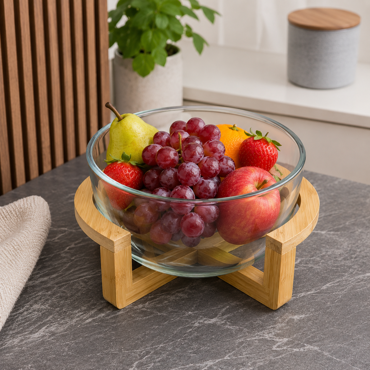 European Style Transparent Glass Fruit Basket