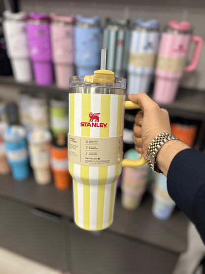 The Quencher H2.0 Flowstate™ Tumbler | 40 OZ - Butter Cabana Gloss