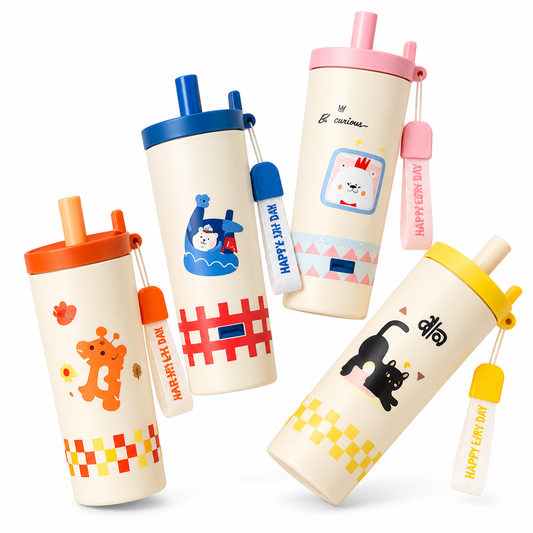 Kids Cartoon Straw Tumbler – 800ml